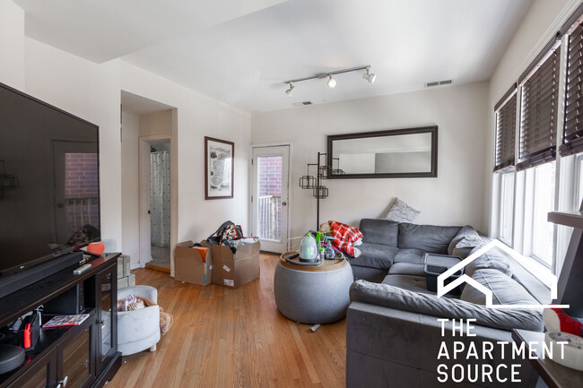 property at 2513 N Southport Ave