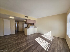 3516 Thomas Ave in North Las Vegas, NV - Building Photo - Building Photo