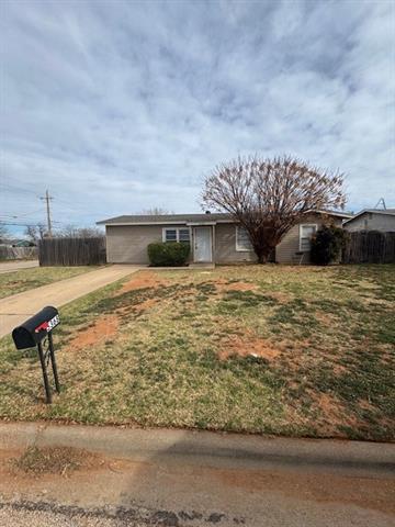 5368 Encino Rd in Abilene, TX - Building Photo