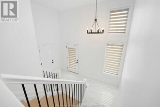 354 Bouffard Rd in Windsor, ON - Building Photo - Building Photo