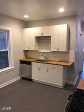 2652 N Marshfield Ave-Unit -unit 1F in Chicago, IL - Building Photo - Building Photo