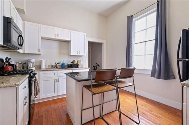 2705 Third St in New Orleans, LA - Building Photo - Building Photo