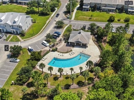 151 N Sand Palm Rd in Freeport, FL - Building Photo