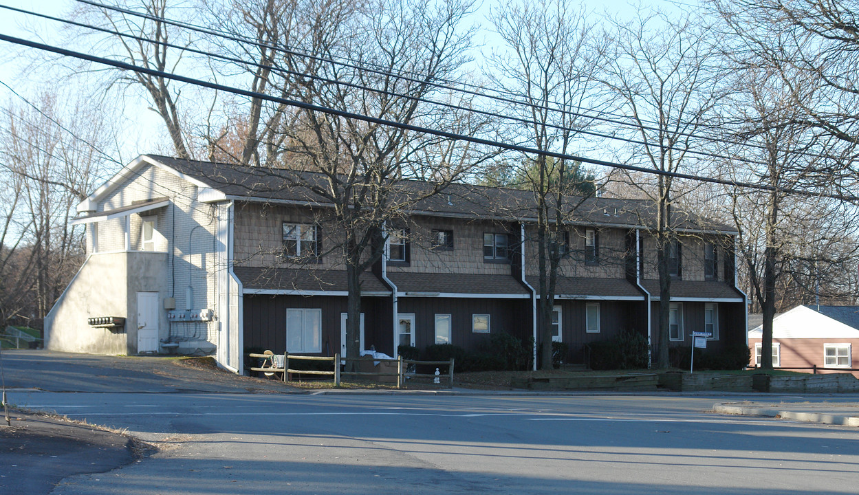 22 Northern Dr in Troy, NY - Building Photo