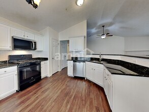 558 The Blvd in Newnan, GA - Building Photo - Building Photo