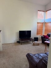 1507 La Verada Ct in Camarillo, CA - Foto de edificio - Building Photo