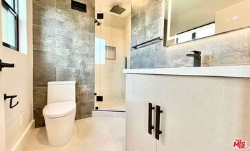 1444 S Crescent Heights Blvd in Los Angeles, CA - Building Photo - Building Photo