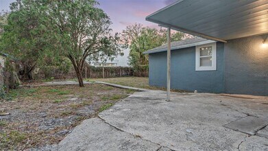 8318 N 14th St in Tampa, FL - Building Photo - Building Photo