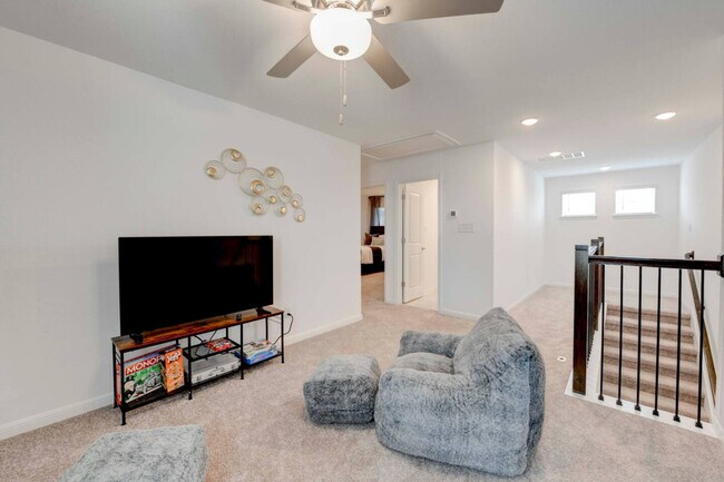 311 Flowers Ave in Hutto, TX - Building Photo - Building Photo