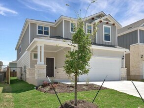 140 Banyon Dr in Liberty Hill, TX - Building Photo - Building Photo