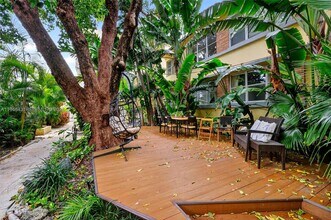 1446 Lenox Ave. in Miami Beach, FL - Building Photo - Building Photo