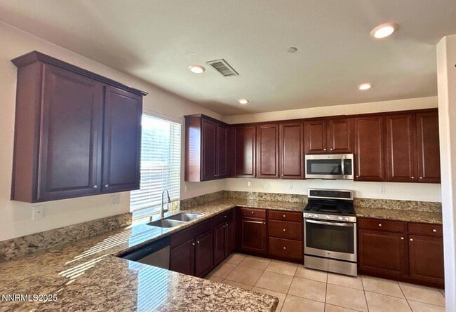 2598 Piero Ct in Sparks, NV - Building Photo - Building Photo