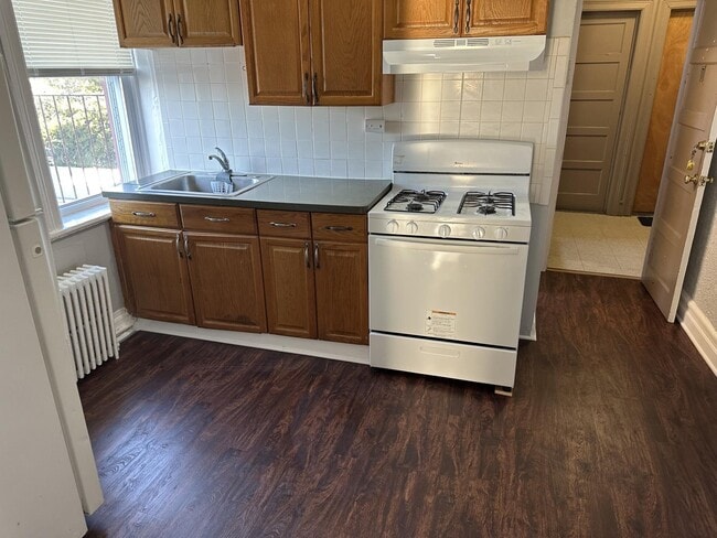 49 5th St in New Rochelle, NY - Building Photo - Building Photo