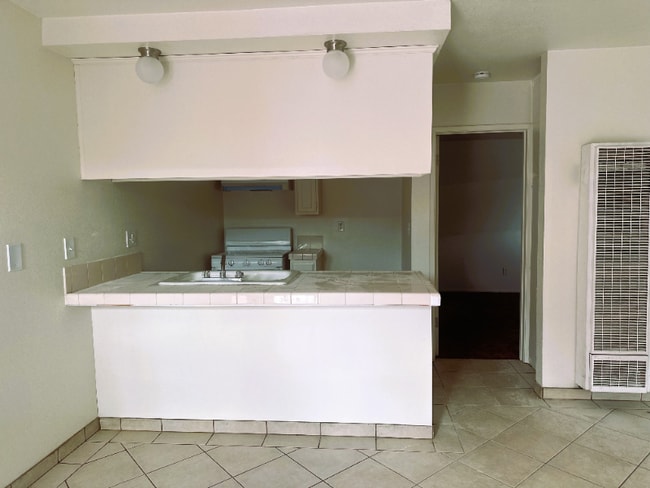 149 W Buena Vista St in Barstow, CA - Building Photo - Building Photo