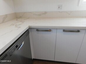 7450 Ponce Ave in Los Angeles, CA - Building Photo - Building Photo