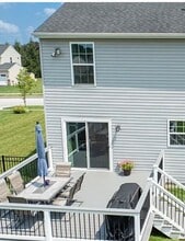 511 Pebble Ln in Coatesville, PA - Building Photo - Building Photo