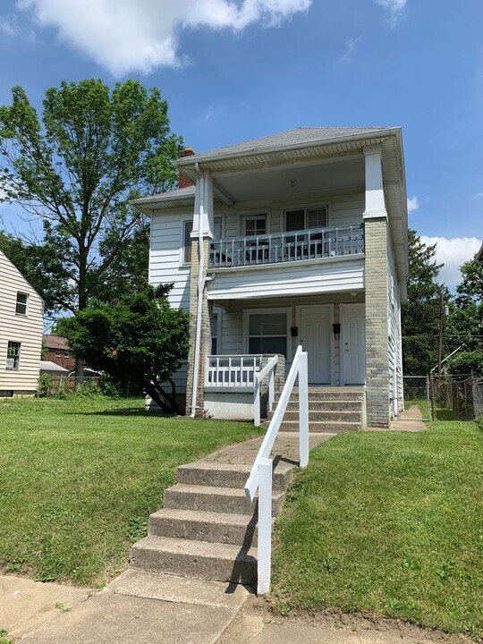 1138-38.5 Oakwood Ave-Unit -1138.5 in Columbus, OH - Building Photo