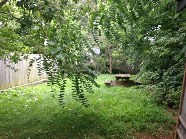 317 Porter Ave in Martinsburg, WV - Building Photo - Building Photo