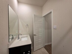 10108 Boxwood Wy in Krugerville, TX - Building Photo - Building Photo