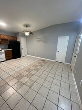 1115 W Jefferson Ave-Unit -B in Jonesboro, AR - Building Photo - Building Photo