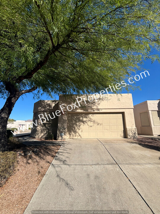 7335 E Placita Del ANIMO in Tucson, AZ - Foto de edificio