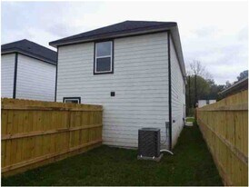 339 Connecticut St in Houston, TX - Building Photo