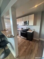 365 Remington St in Bridgeport, CT - Building Photo