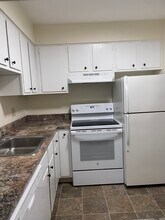 South Bay Apartments in North Syracuse, NY - Building Photo - Building Photo