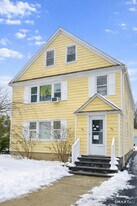 53 Nordstrand Ave in Fairfield, CT - Building Photo