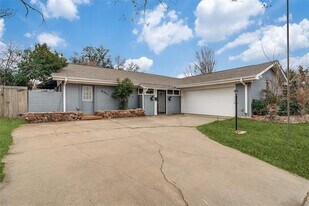 6421 Winifred Dr in Fort Worth, TX - Building Photo