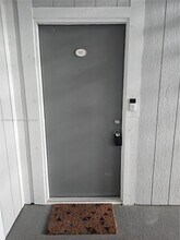 9727 Hammocks Blvd in Miami, FL - Building Photo - Building Photo