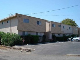 1776 Daryl Porter Way Apartments