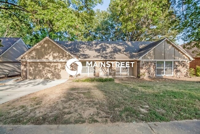 property at 2526 Jenwood St