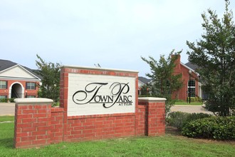 Town Parc At Tyler in Tyler, TX - Building Photo - Building Photo