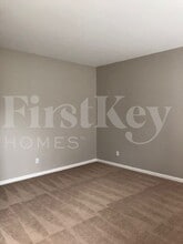 611 Geiser Brook Ct in Lake St. Louis, MO - Building Photo - Building Photo