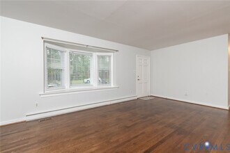 2016 Denton Dr in Richmond, VA - Building Photo - Building Photo