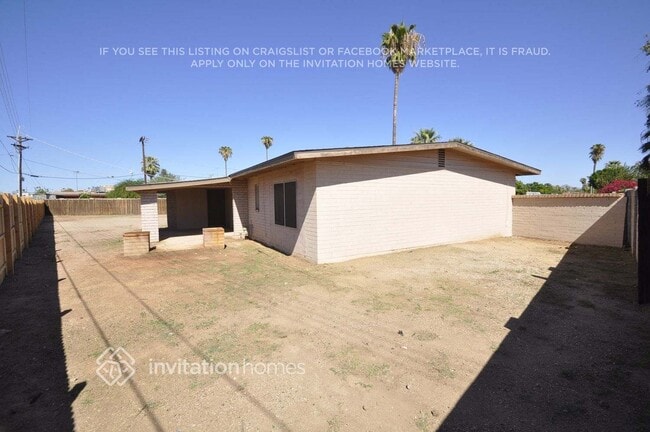 4644 N 38th Dr in Phoenix, AZ - Foto de edificio - Building Photo