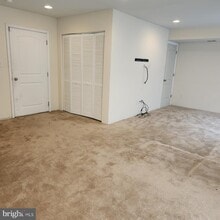 123 Lorraine Dr in New Castle, DE - Building Photo - Building Photo