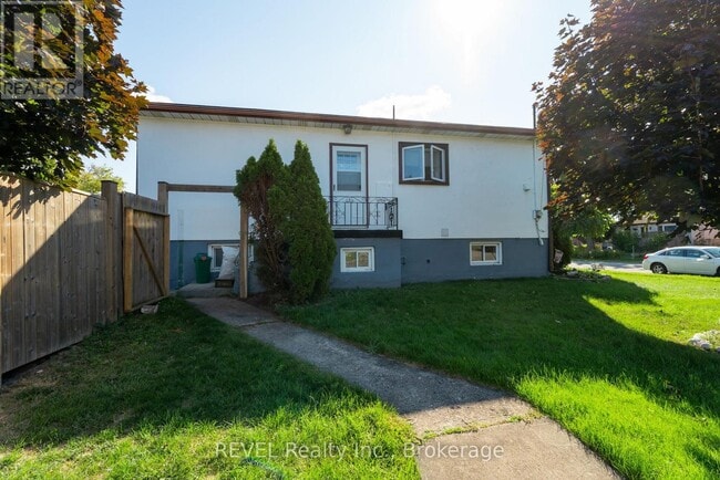 property at 76-76 Chestnut St