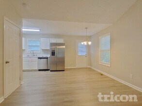 334 Jacob Trail in Rockmart, GA - Foto de edificio - Building Photo