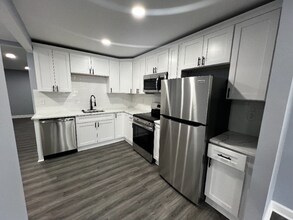 220 Locust Ln in Elkton, MD - Building Photo - Building Photo