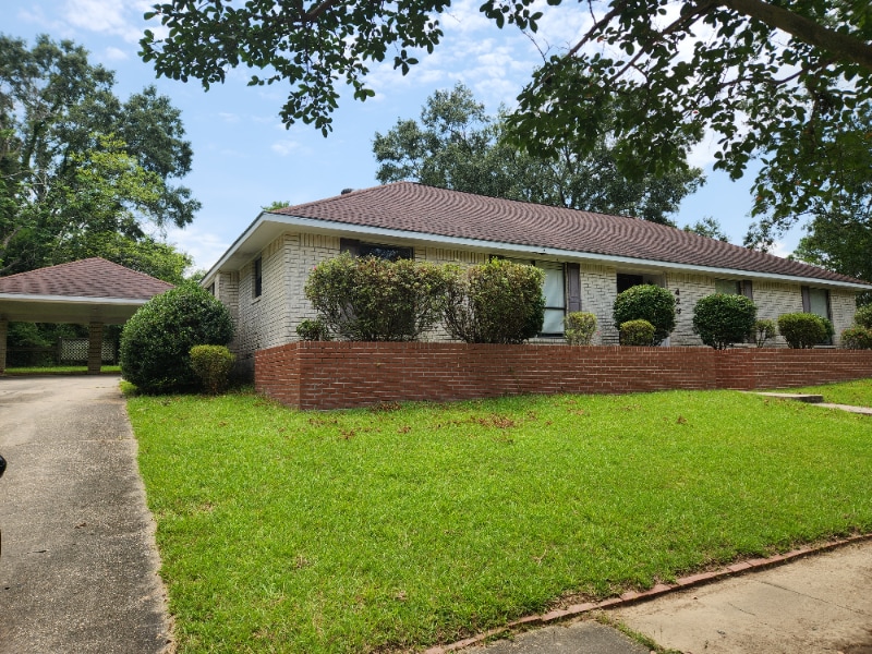 426 Carriage Way in Baton Rouge, LA - Building Photo