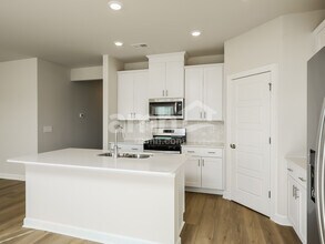 794 Treeline Rd in Moore, SC - Building Photo - Building Photo