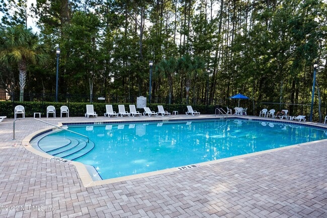 7920 Merrill Rd in Jacksonville, FL - Building Photo - Building Photo