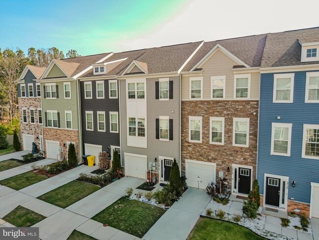 property at 1713 Red Fox Trl