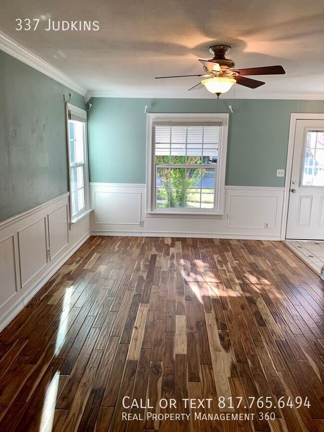 337 N Judkins St in Fort Worth, TX - Building Photo - Building Photo