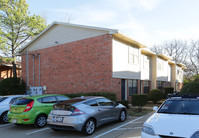 Sleepy Hollow Apartments in Denton, TX - Building Photo - Building Photo