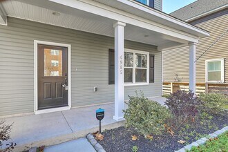4985 Chateau Ave in North Charleston, SC - Building Photo - Building Photo