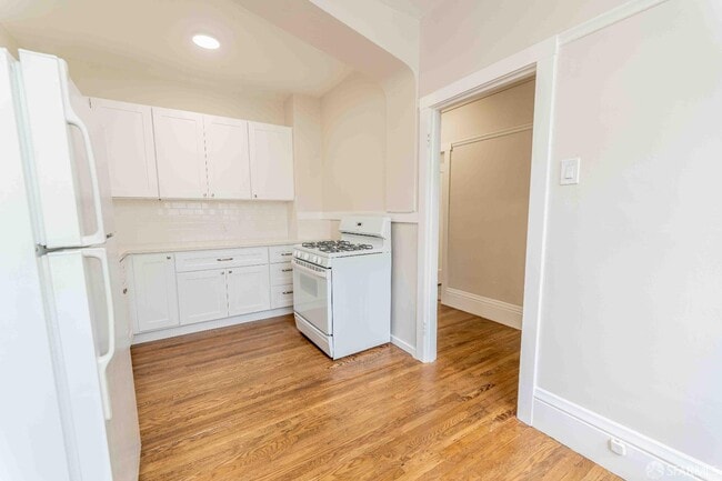 910 Bay St in San Francisco, CA - Building Photo - Building Photo