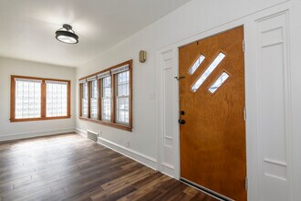 2028 S 85th St in West Allis, WI - Building Photo - Building Photo